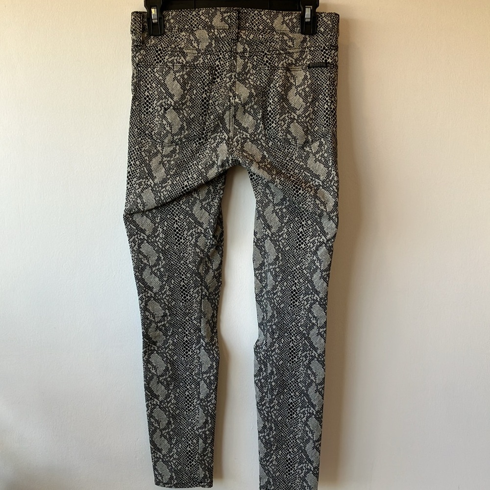 Hudson Retro Python Print / Zipper Jeggings - image 3